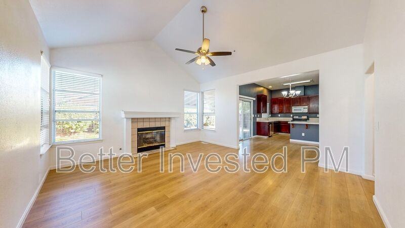 430 Merlot Dr - Photo 2 of 50