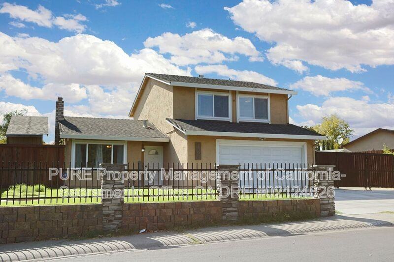 7309 Gleneagle Way - Photo 4 of 44