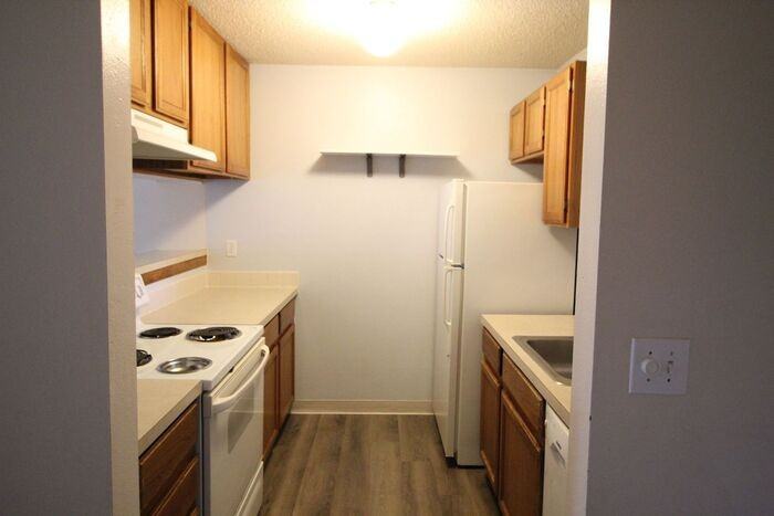 1213 W Swallow Rd #223 - Photo 3 of 14