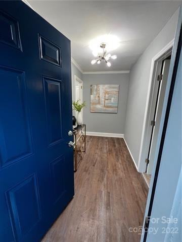 1017 West Mauney Avenue - Photo 3 of 10