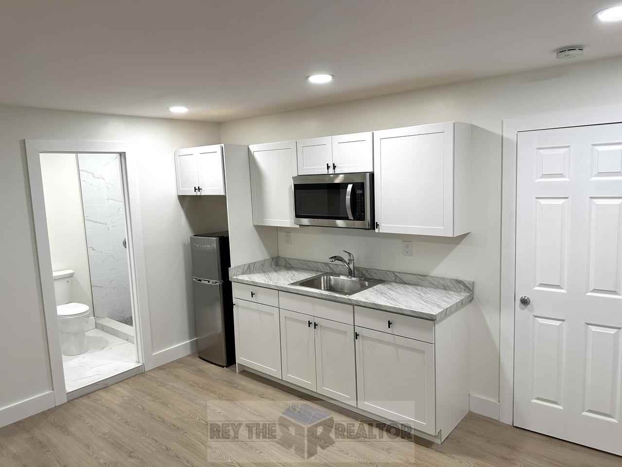 2120 Southwest 83rd Avenue #ADU - Photo 3 of 8