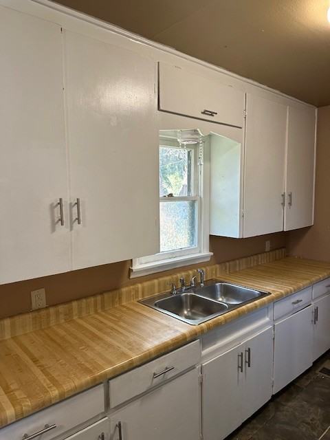 1334 Regent Street - Photo 6 of 14