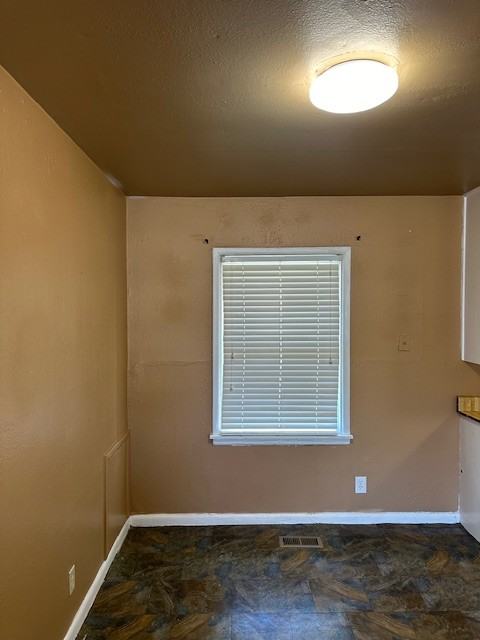 1334 Regent Street - Photo 7 of 14