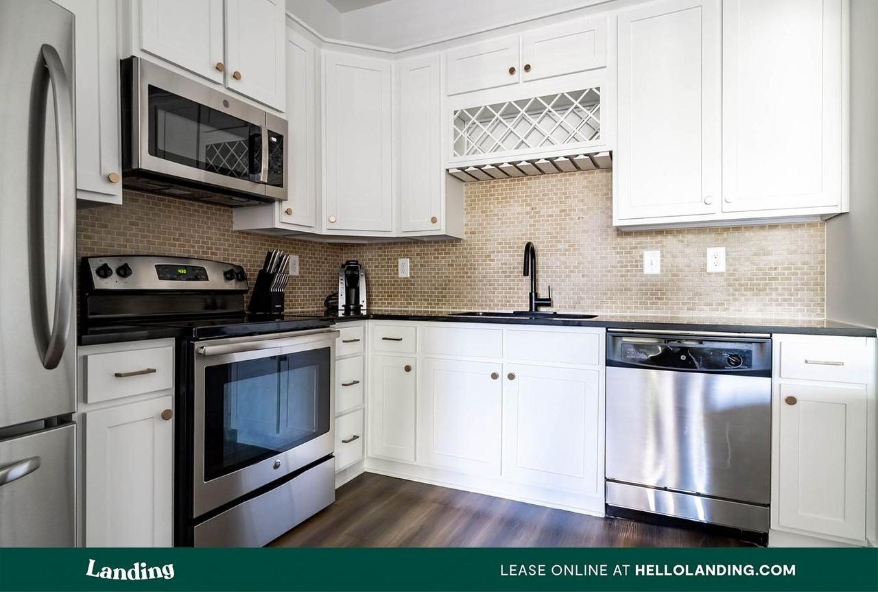 2101 Lakeside Loft Circle - Photo 3 of 50