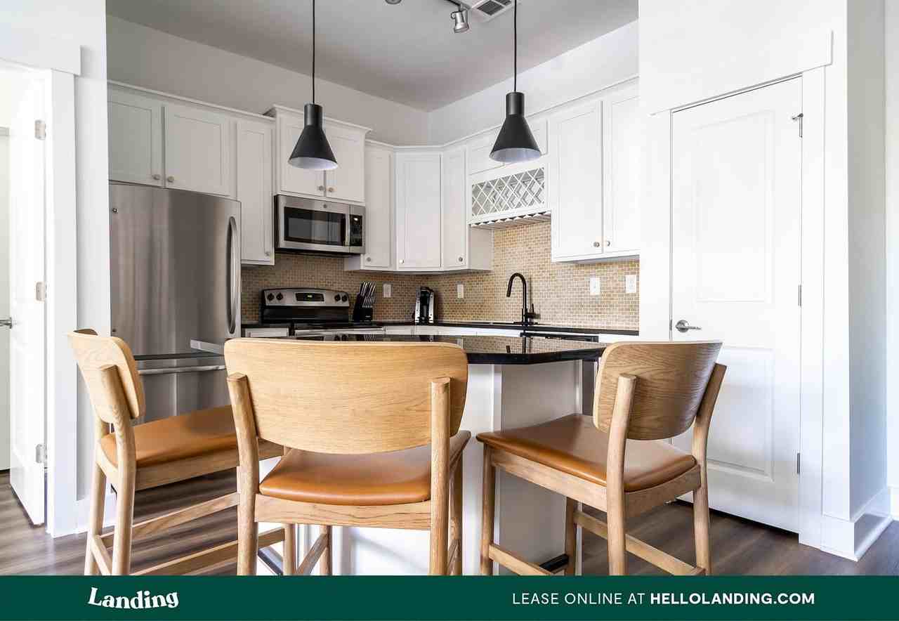 2101 Lakeside Loft Circle - Photo 4 of 50