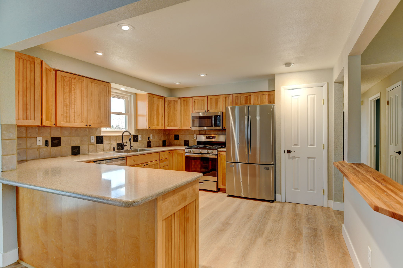 4801 Gary Dr - Photo 4 of 40