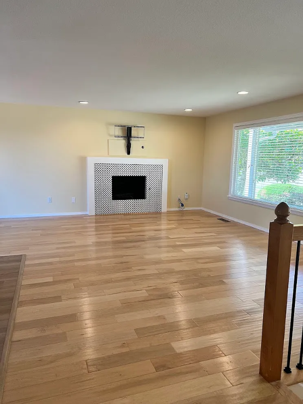 5606 160th Ave Ne - Photo 3 of 18