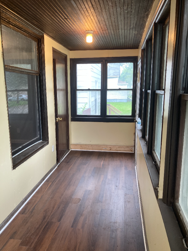 2 W Anchor St - Photo 2 of 6