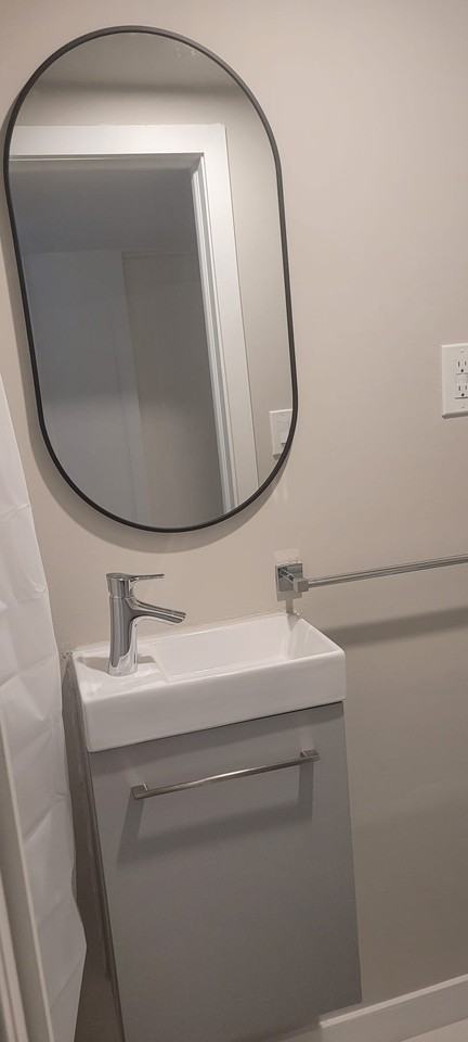 6019 Chidham Cres - Photo 3 of 5