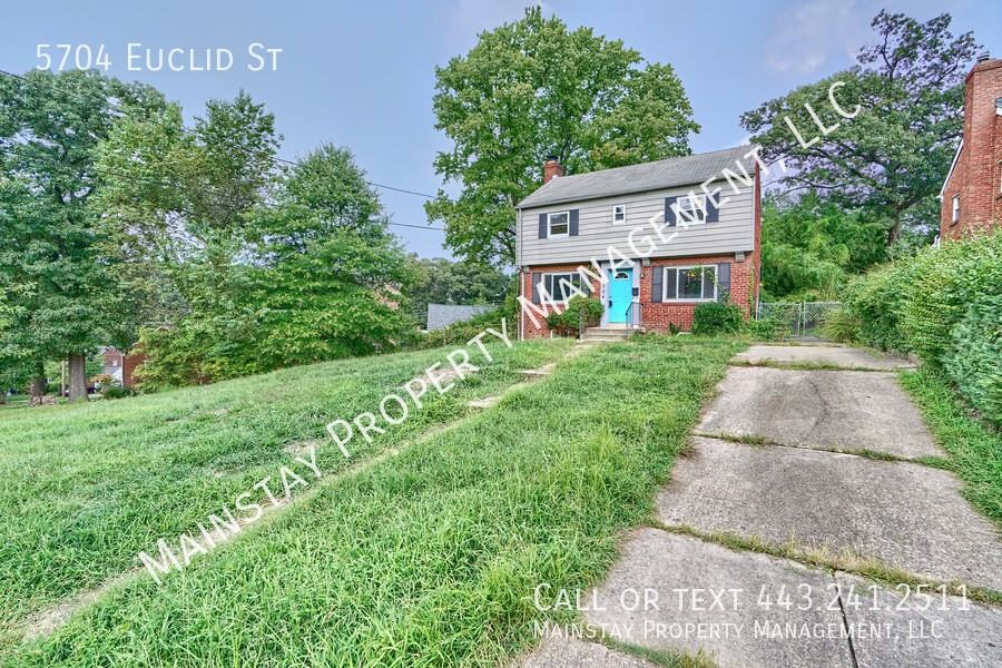 5704 Euclid St - Photo 2 of 25