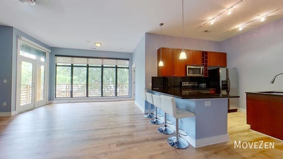 722 N Davidson St - Photo 3 of 42