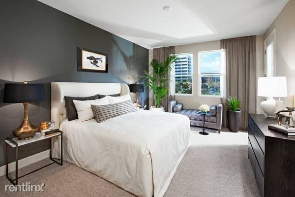 MacArthur Blvd & Douglas - Photo 2 of 16