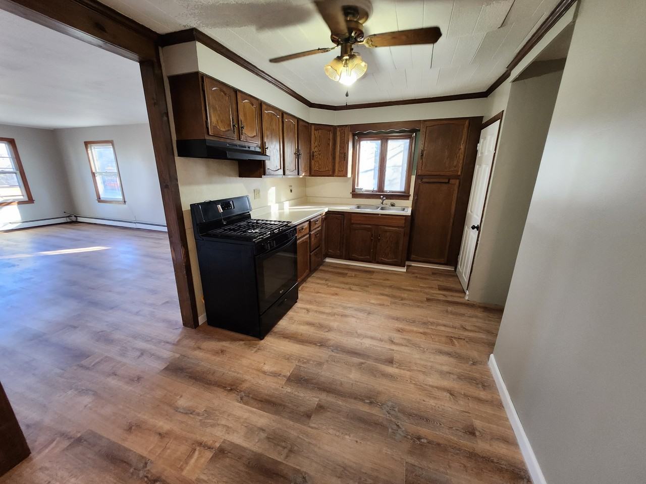 109 Plymouth Ave #NA - Photo 3 of 17