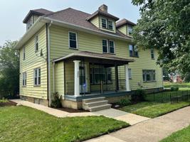 featured image of 2086 Marlindale Rd #2086