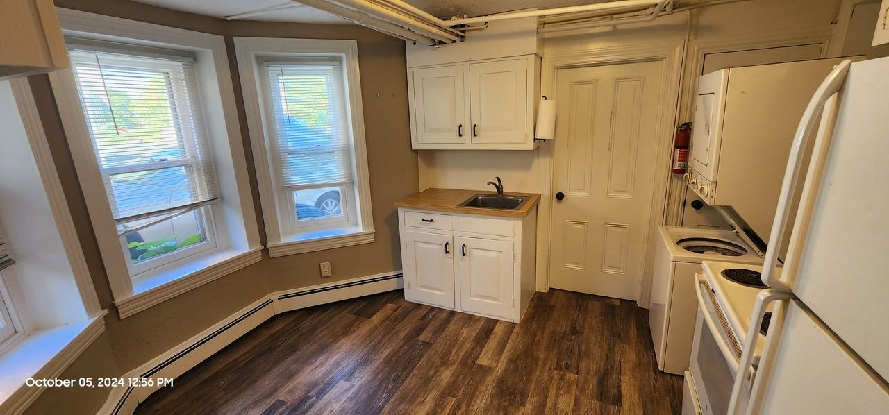 78 Main Street #G - Photo 2 of 14