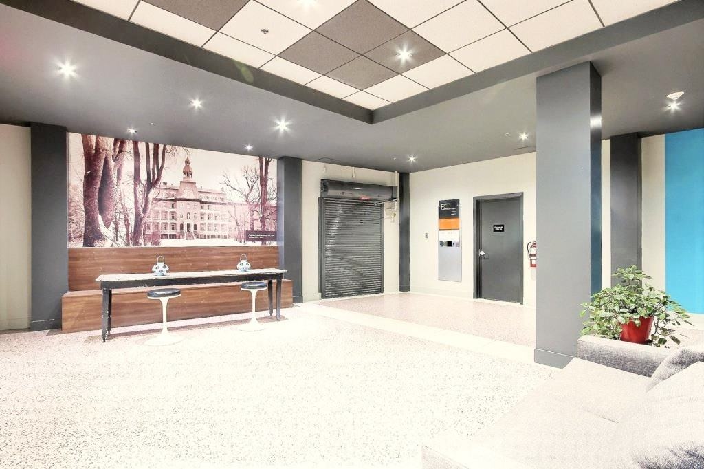 850 Avenue de Vimy - Photo 2 of 20