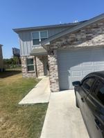 featured image of 2813 Leroy Cir