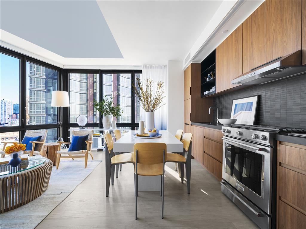 Two Blue Slip - Photo 5 of 48