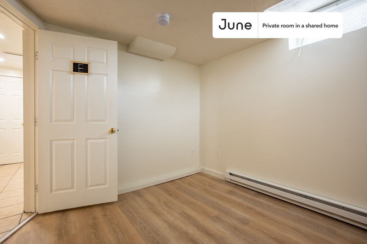 81 Brayton Rd #E - Photo 5 of 34