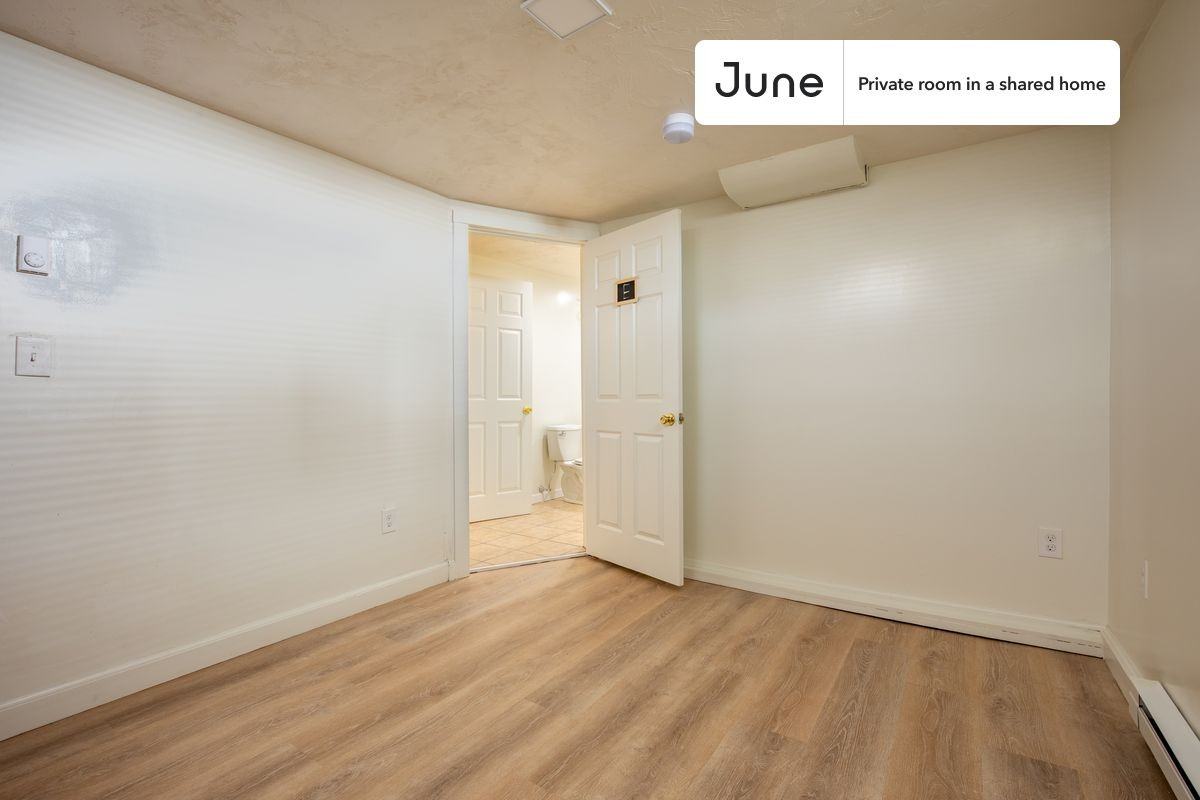 81 Brayton Rd #E - Photo 6 of 34