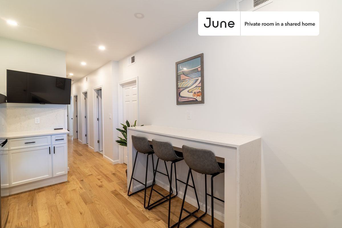 90 Mount Vernon St #C - Photo 6 of 14