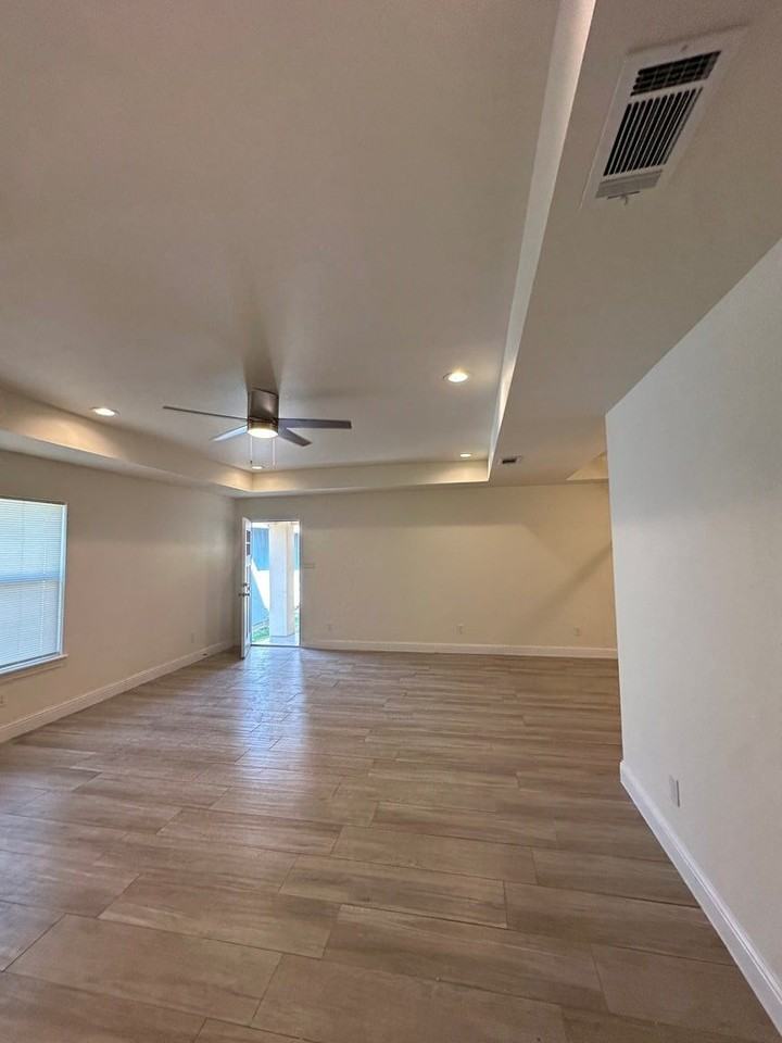 1162 5th St - Photo 5 of 14