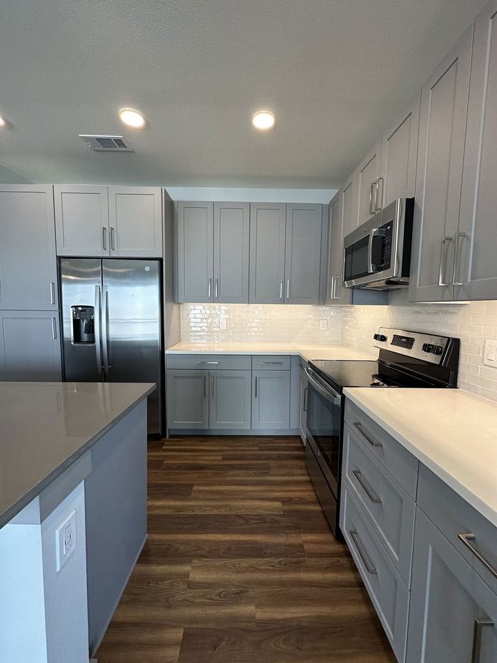 700 Ipswich Ave #1201 - Photo 2 of 8