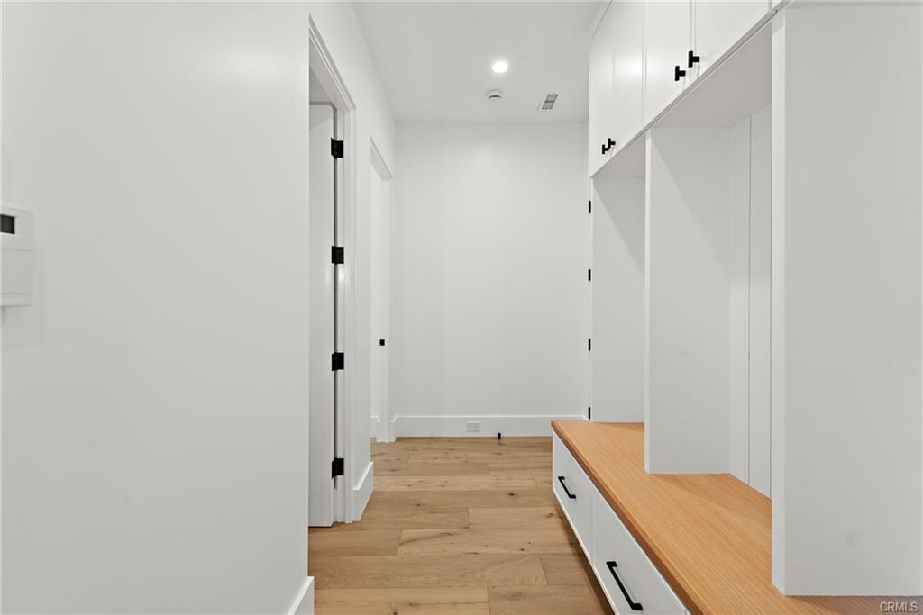 1700 Port Manleigh Cir - Photo 3 of 8