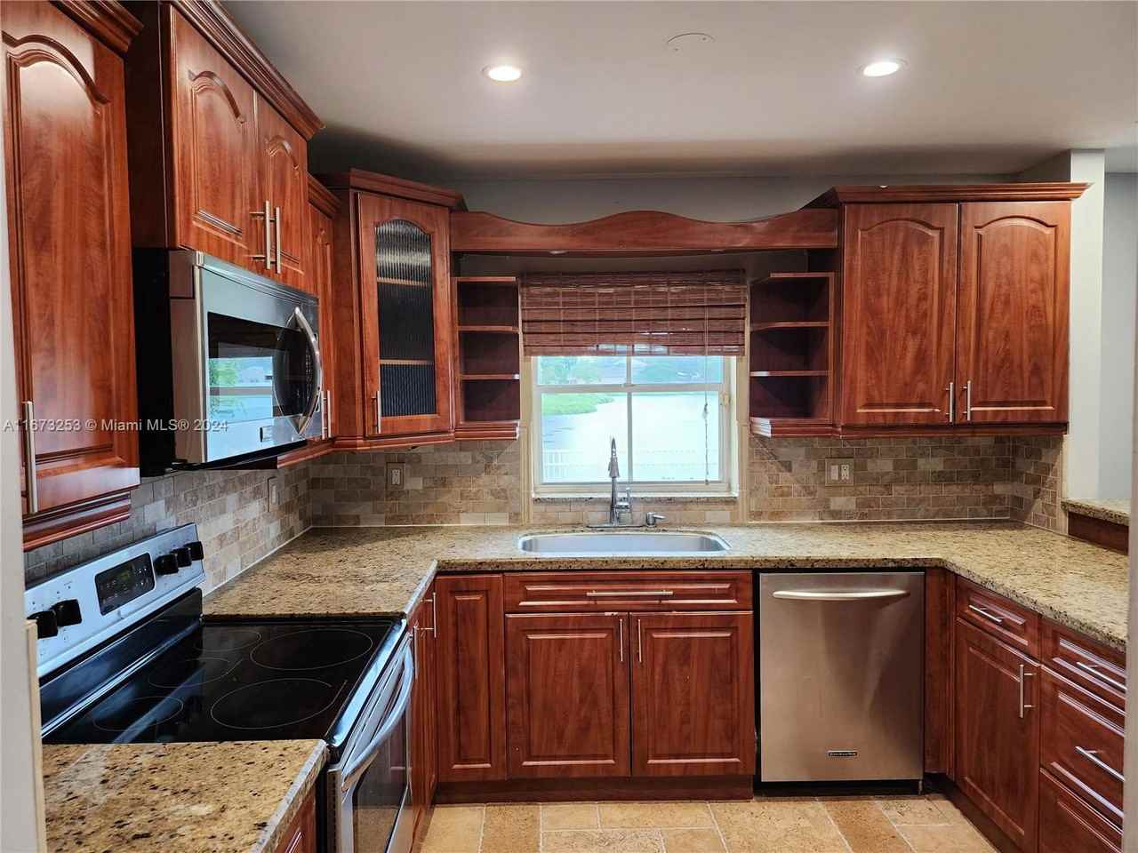 7200 Sw 41st Ct - Photo 3 of 8