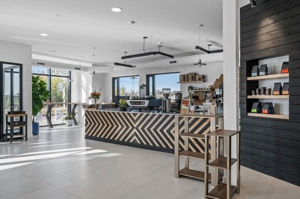 Norhart Oakdale - Photo 2 of 40