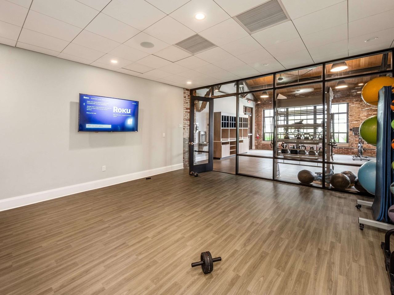 Station 324 - Photo 6 of 31