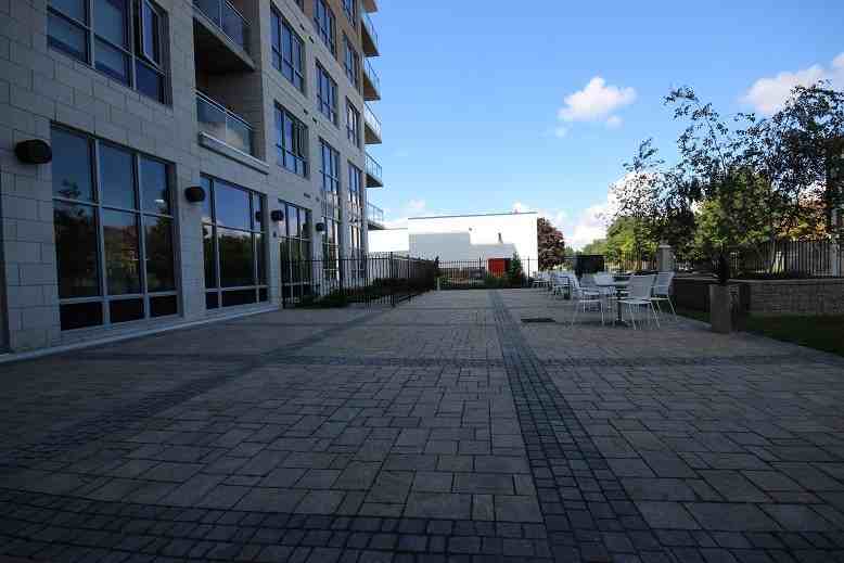 330 Titan Pvt - Photo 3 of 46