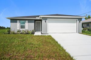 featured image of 2220 Ne 22nd Pl