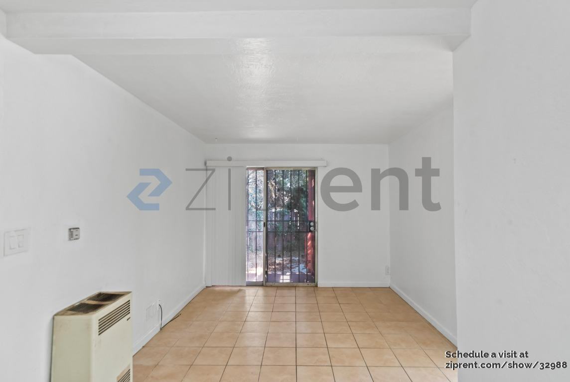 10722 Apricot St - Photo 2 of 24