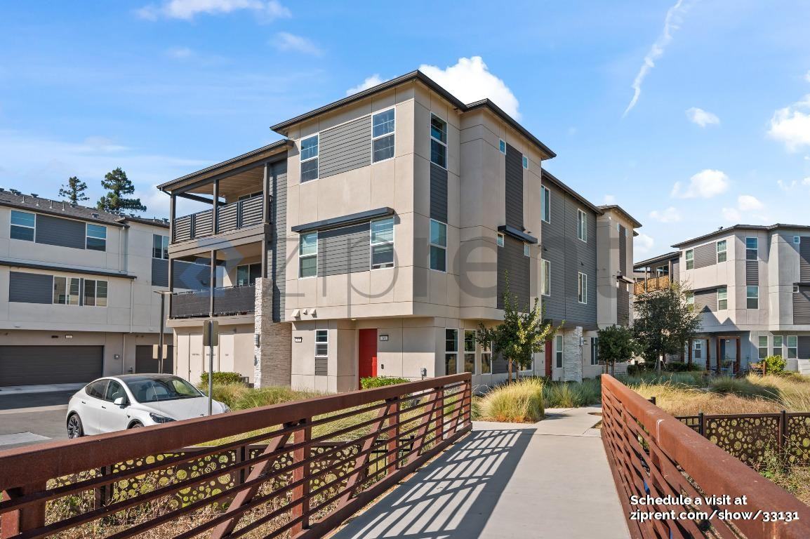 369 Arc Ct - Photo 2 of 21