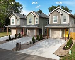 featured image of 211 N Madison St