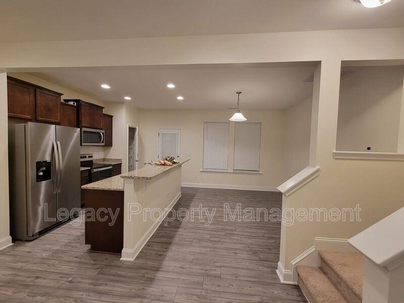 4317 Bethel Park Dr - Photo 4 of 13