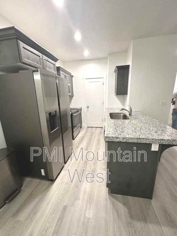 4924 E Breezy Patch Rd - Photo 5 of 26