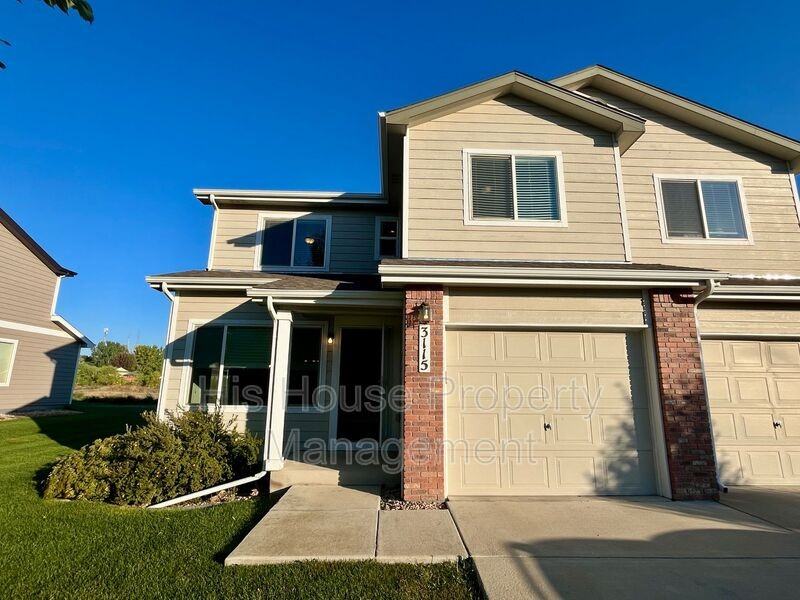 3115 Swan Point Dr - Photo 2 of 23