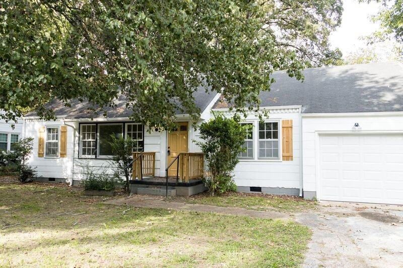 4709 Colonial Dr - Photo 2 of 18