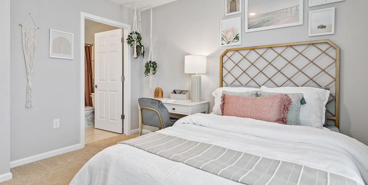 4927 Nebula Ln - Photo 4 of 24