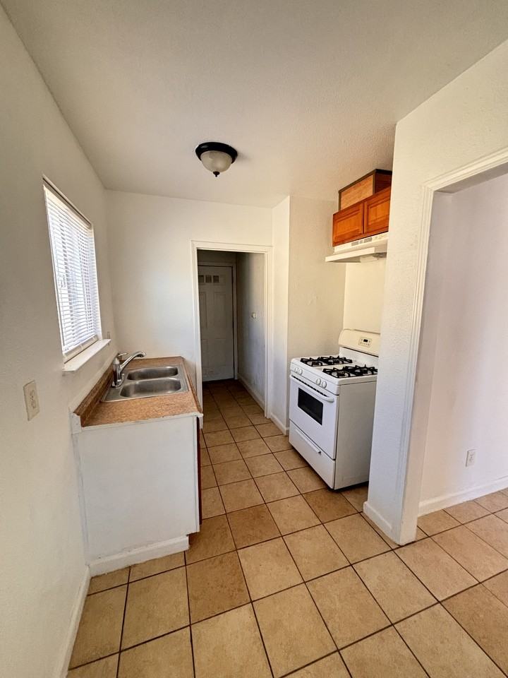 106 1/2 Pine - Photo 3 of 6