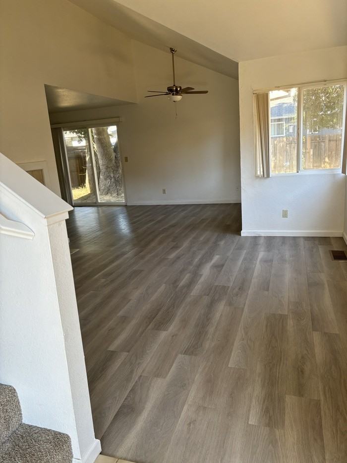 1166 Araquipa Ct - Photo 2 of 9