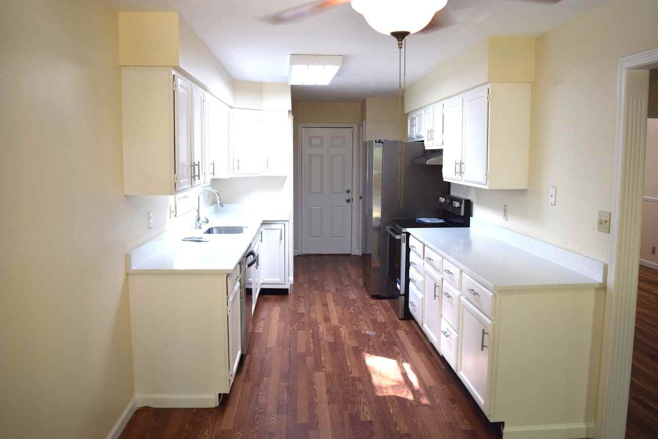 10 Marley Ct #NA - Photo 3 of 16