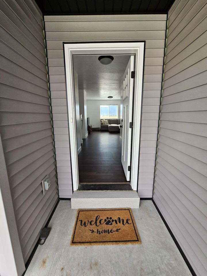 638 S 1380 E #NA - Photo 2 of 31