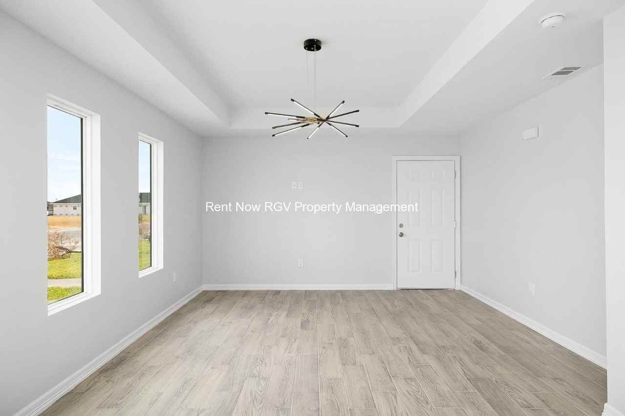 3605 Fuerte Ave #1-2-3 - Photo 2 of 11