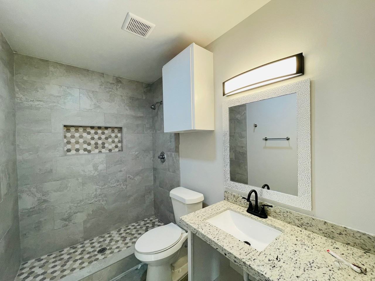3605 Fuerte Ave #1-2-3 - Photo 5 of 11