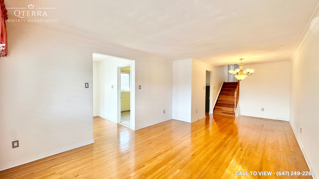 1- 24 Firenza Dr, North York, Ontario M9L 1A5 - Photo 3 of 12