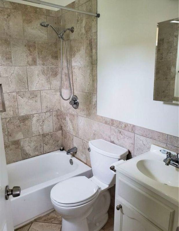 122 10th St ##A-C - Photo 4 of 25
