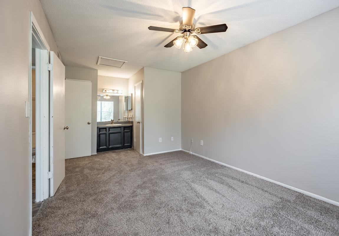 2050 Old Clinton Rd - Photo 7 of 12